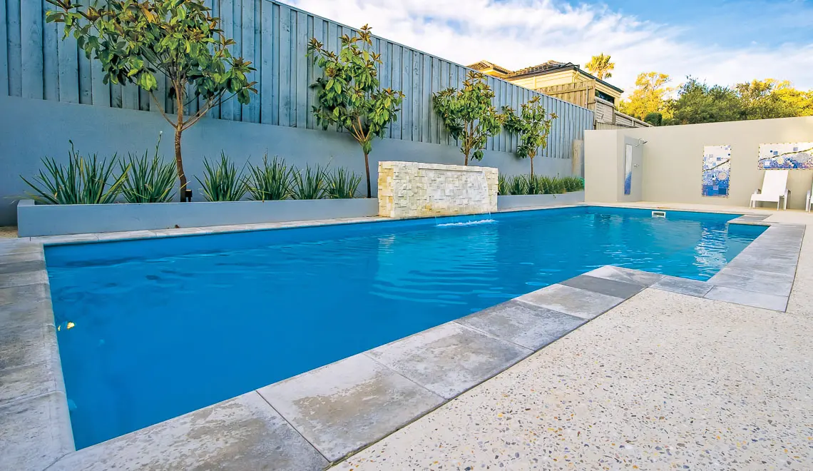 The Elegance™ installed pool 4